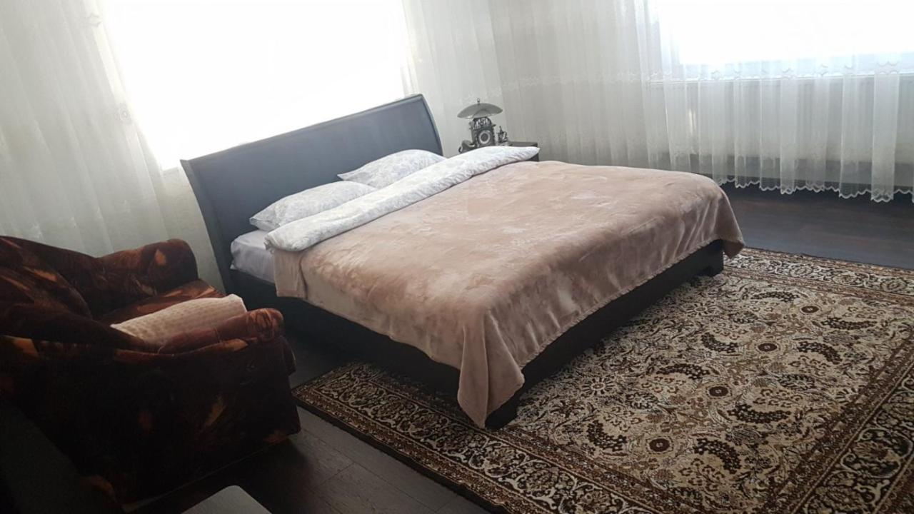 Къща за гости Люнгови Zmeitsa Екстер'єр фото