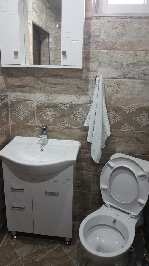 Къща за гости Люнгови Zmeitsa Екстер'єр фото